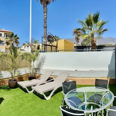 Lägenhet Encantador El Duque *